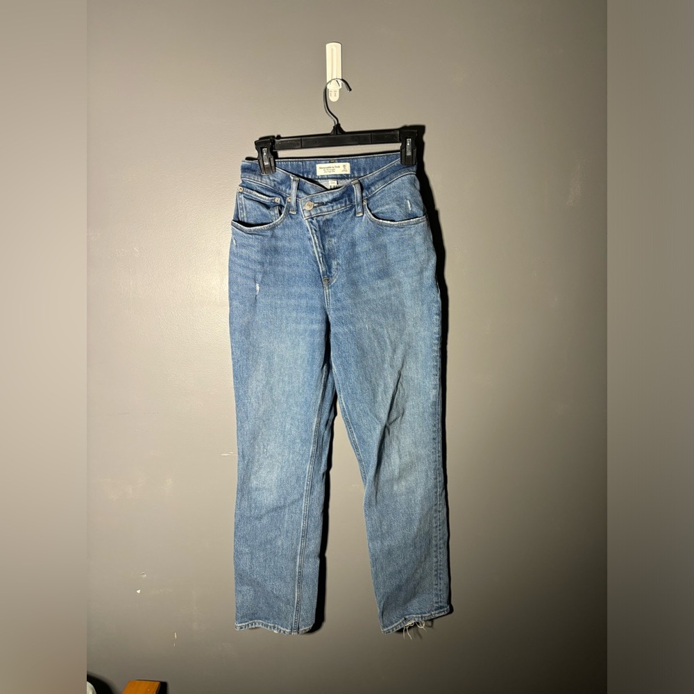 Abercrombie & Fitch The 90s Straight Ultra High Rise Criss Cross Waist Size 26 - Picture 2 of 4